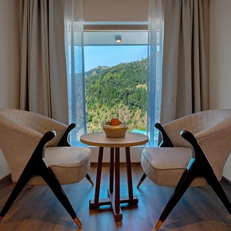 Sterling Nainital Hotel Exterior photo