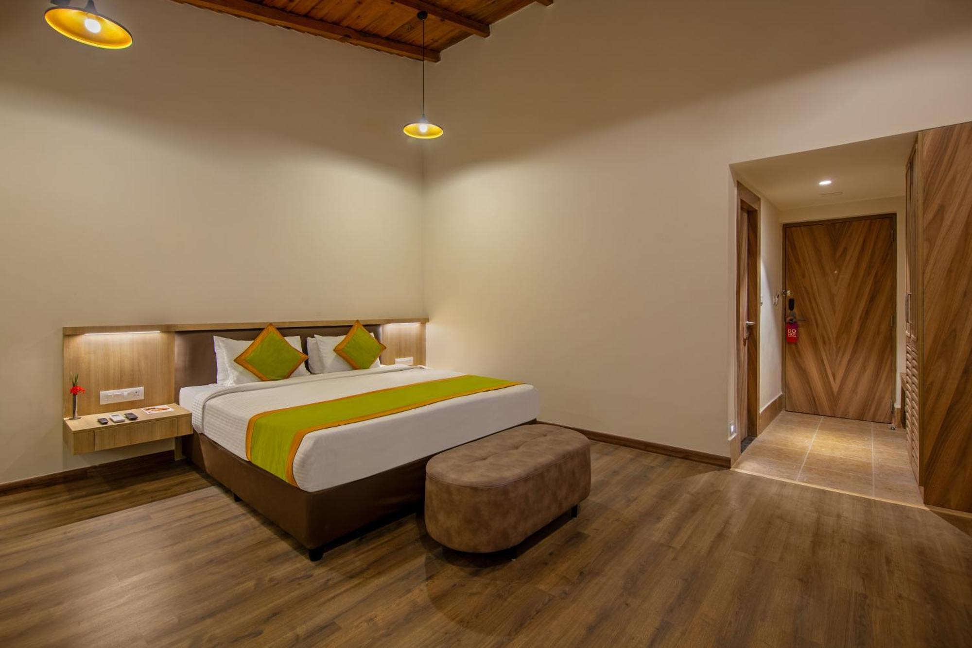 Sterling Nainital Hotel Exterior photo