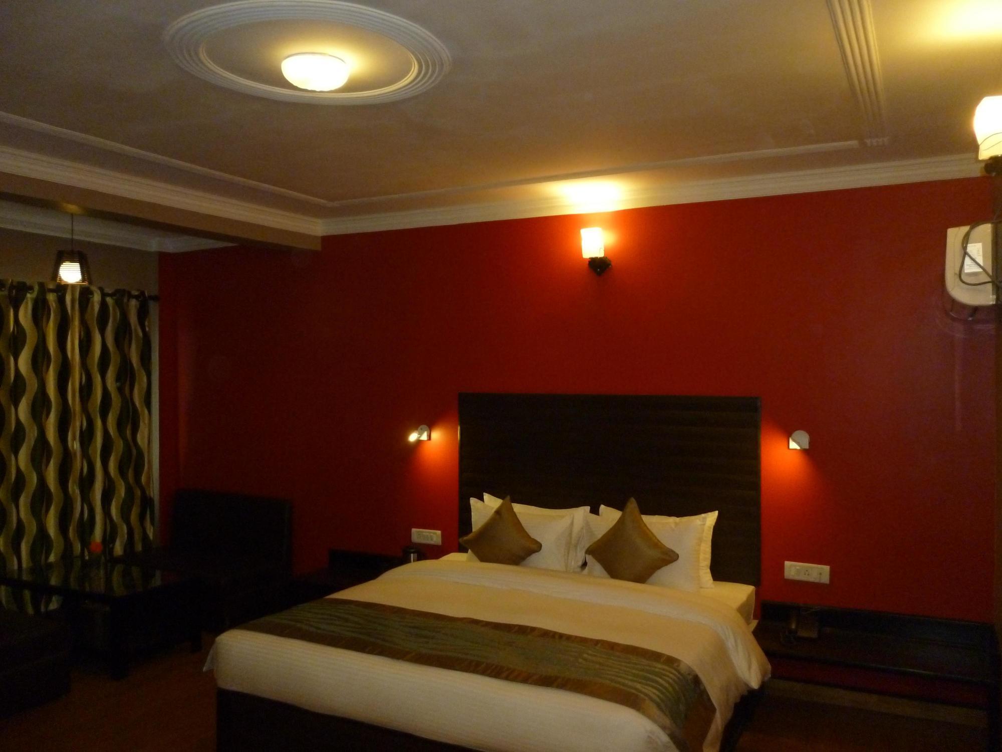 Sterling Nainital Hotel Exterior photo